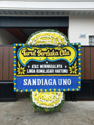 Papan Bunga Duka di Kepulauan Karimata